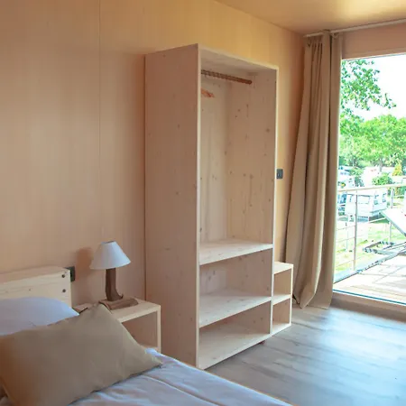 Haus Onkel Uhu بيت للعطل